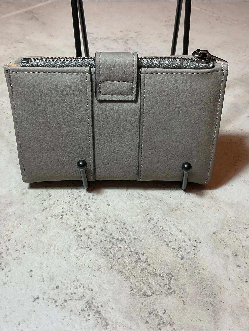 N/A compact gray
